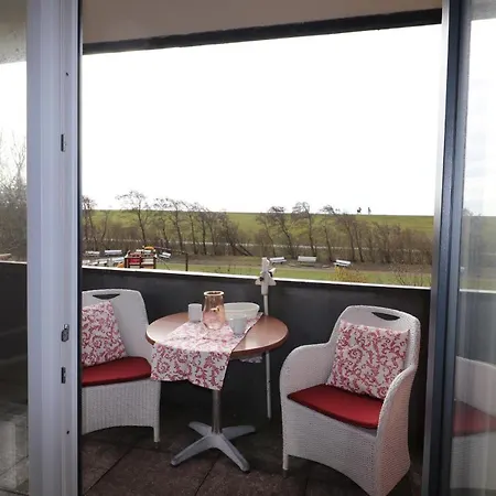 Haus Oevern Diek 2 ビューズム