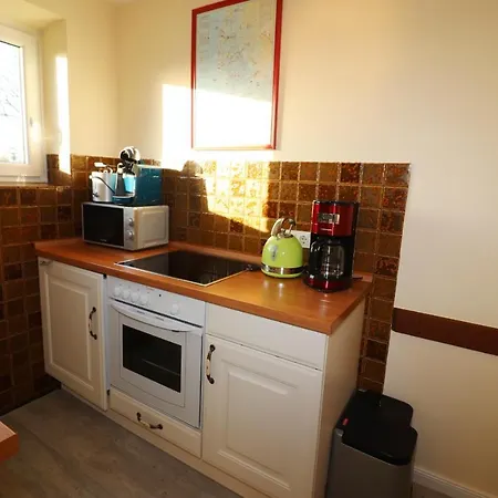 アパート Haus Oevern Diek 2 ビューズム